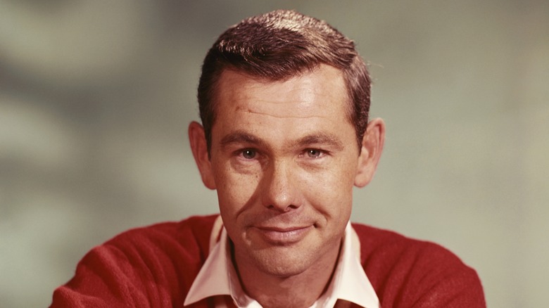 Johnny Carson closed mouth smile 