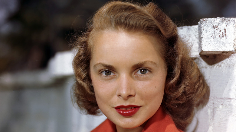 Janet Leigh smiles 