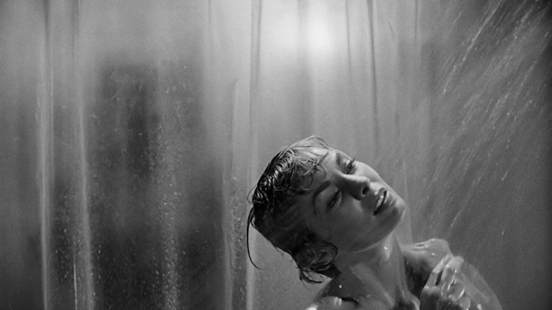 Marion Crane cocks head in shower