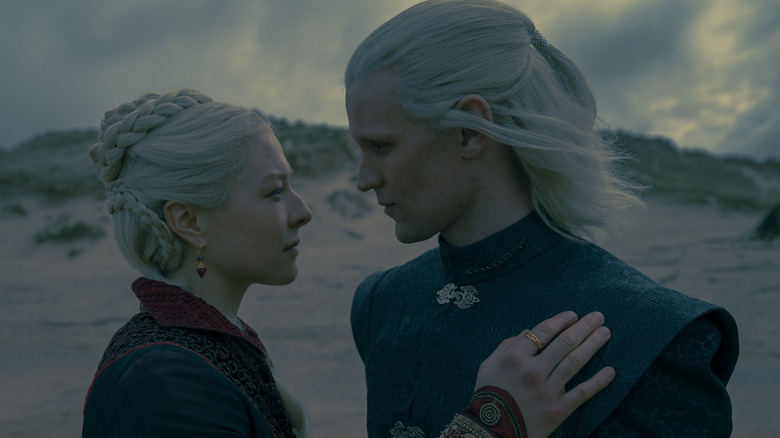 Rhaenyra and Daemon Targaryen talking on the beach in Episode 7 of House of the Dragon