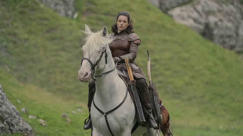 Rhea Royce riding a horse