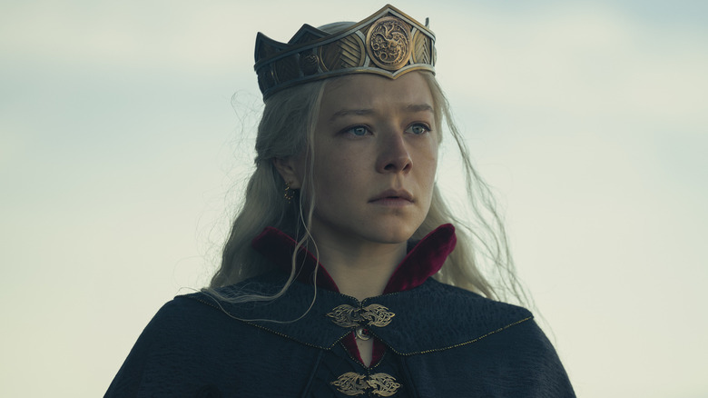 Rhaenyra in crown