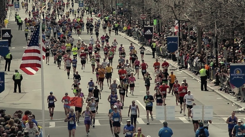 Crowds running the Boston Marathon