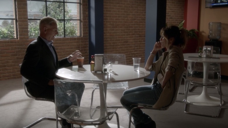 Gibbs (Mark Harmon) and Alex Quinn (Jennifer Esposito) talk on Season 14 Episode 1