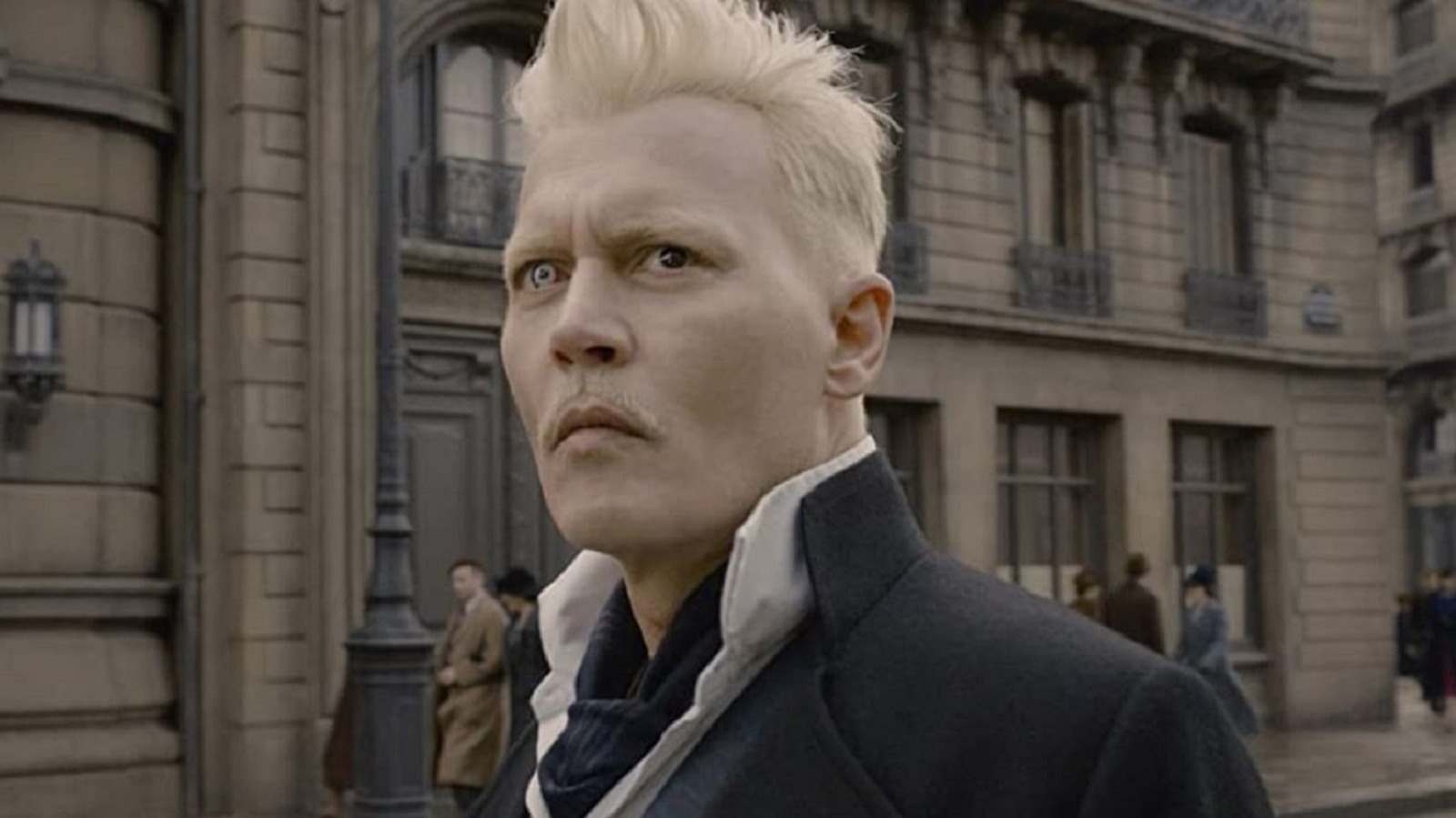 How Fans Really Feel About Johnny Depp's Grindelwald Replacement