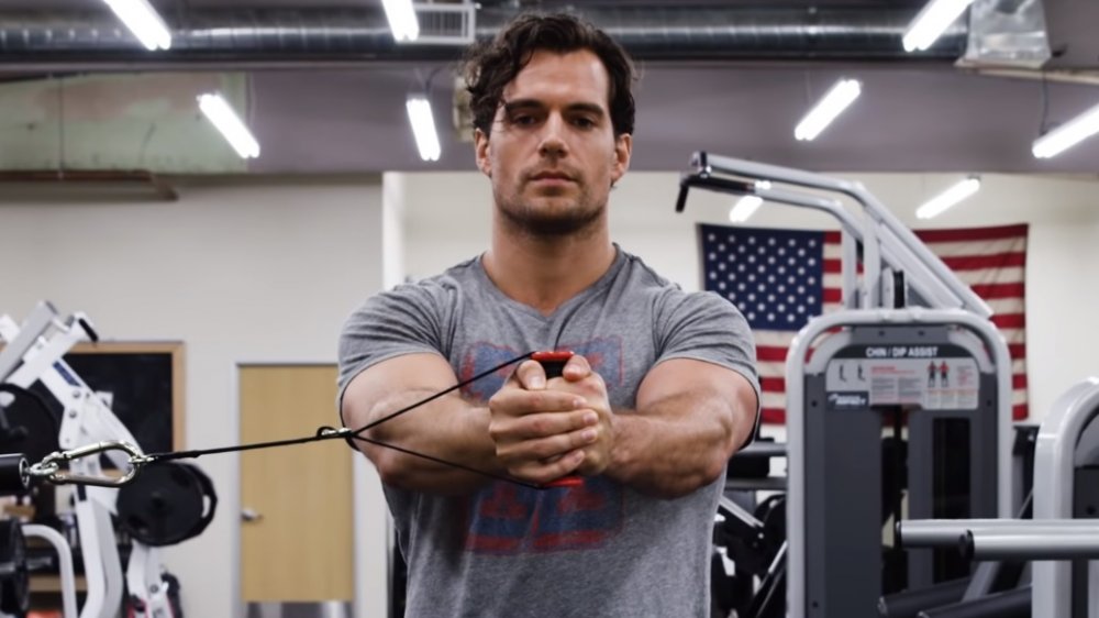 Gain muscle mass: What did Henry Cavill do to gain muscle mass