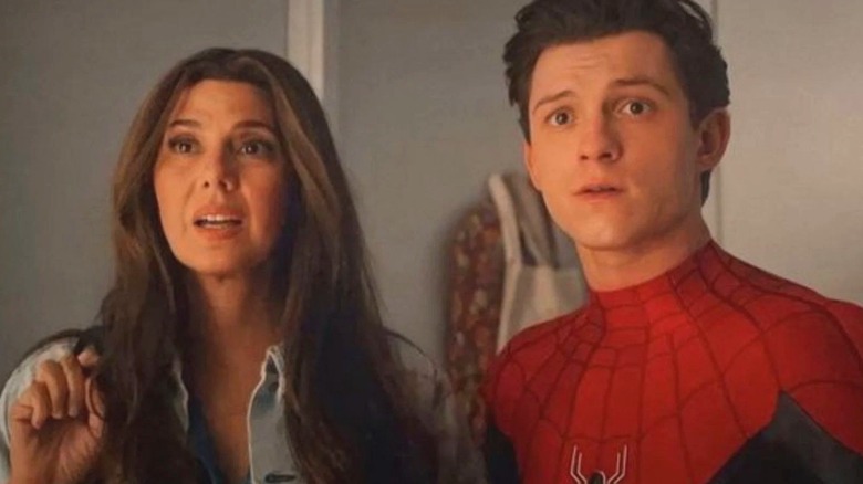 Aunt May and Peter Parker confused