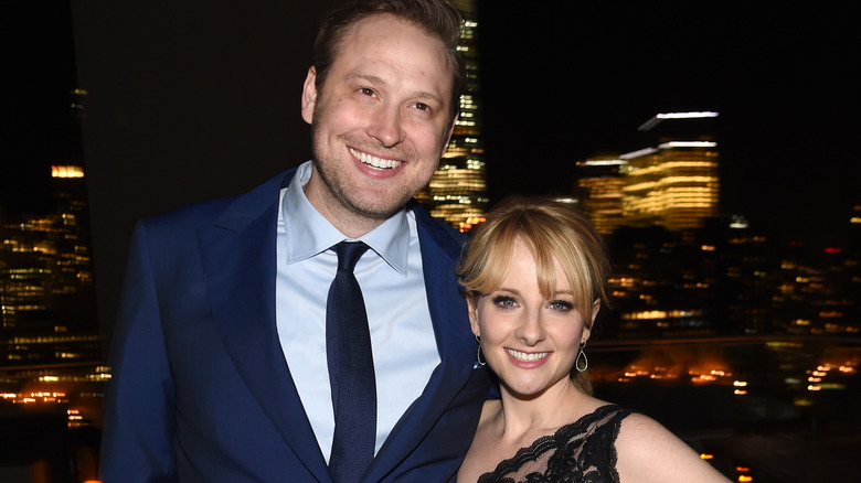 Winston and Melissa Rauch smiling