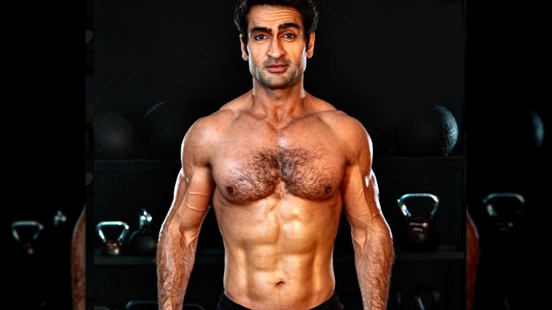 Kumail Nanjiani, shirtless selfie