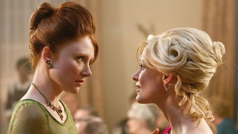 Jessica Chastain and Bryce Dallas Howard in The Help