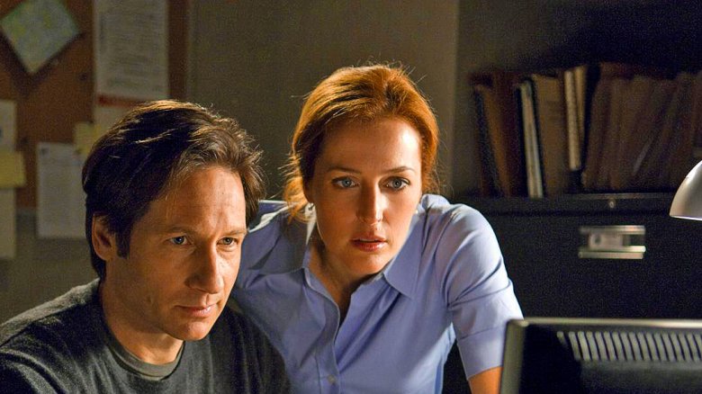 David Duchovny and Gillian Anderson in The X-Files