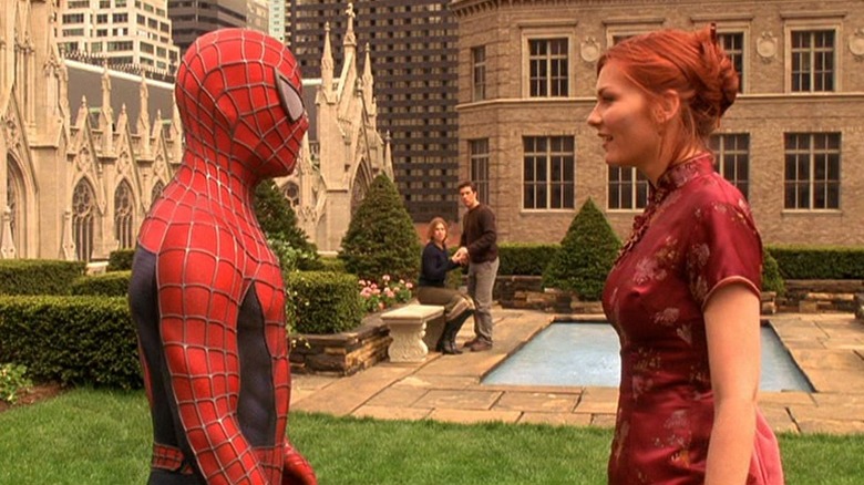 Spider-Man talks to Mary Jane 