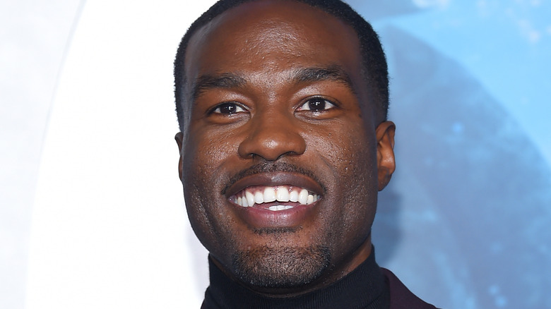 yahya abdul-mateen II red carpet