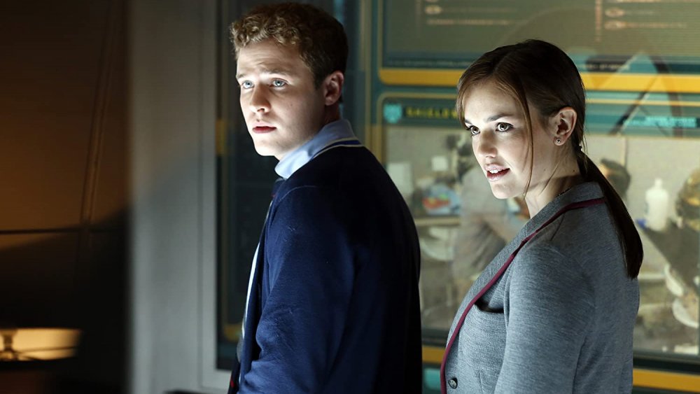 Iain De Caestecker and Elizabeth Henstridge in the very first episode of Agents of S.H.I.E.L.D.