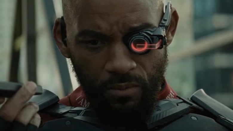 Deadshot with his aiming device