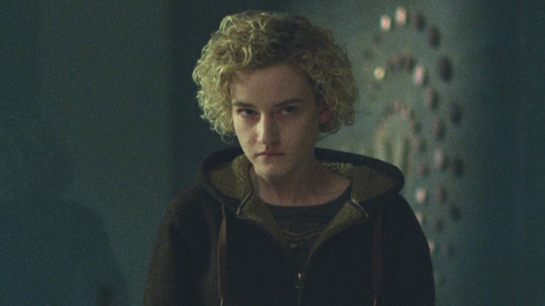 Julia Garner in Ozark