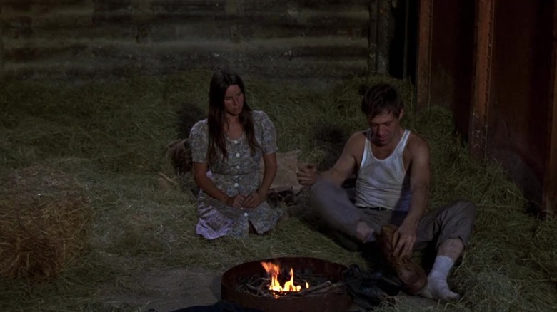 Barbara Hershey and David Carradine in Boxcar Bertha