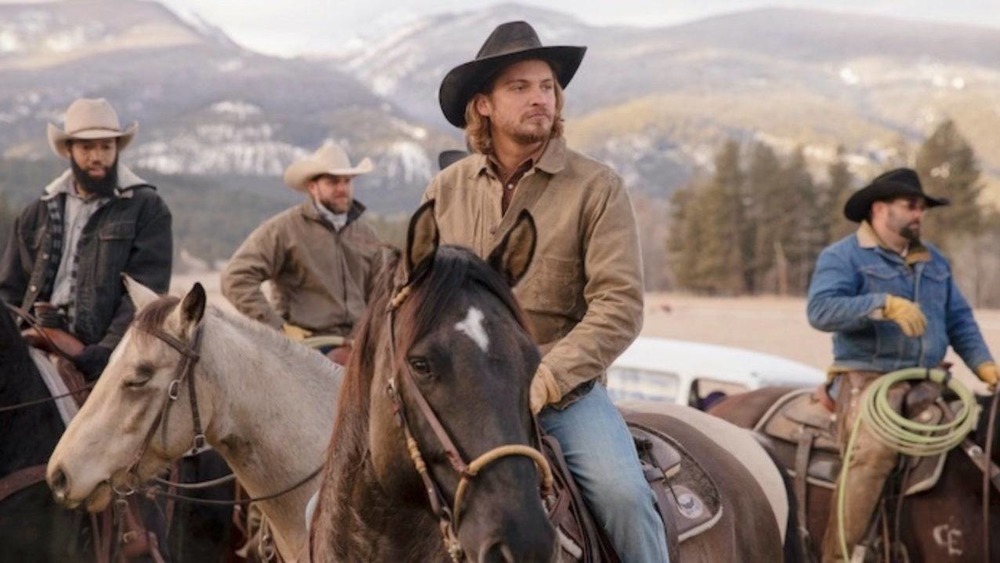 Yellowstone Luke Grimes riding a horse