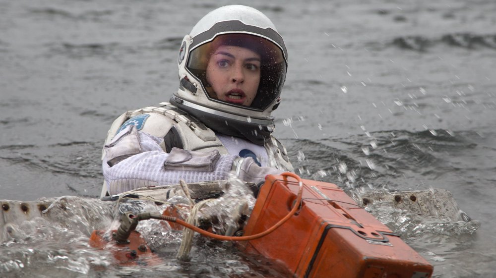 Anne Hathaway Interstellar