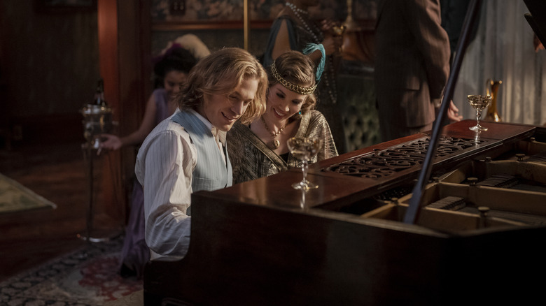 Lestat and Antoinette play piano