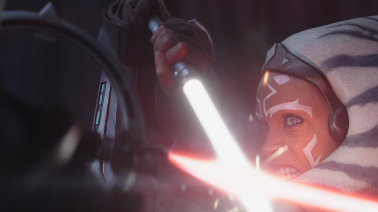 Marrok and Ahsoka lightsaber battle