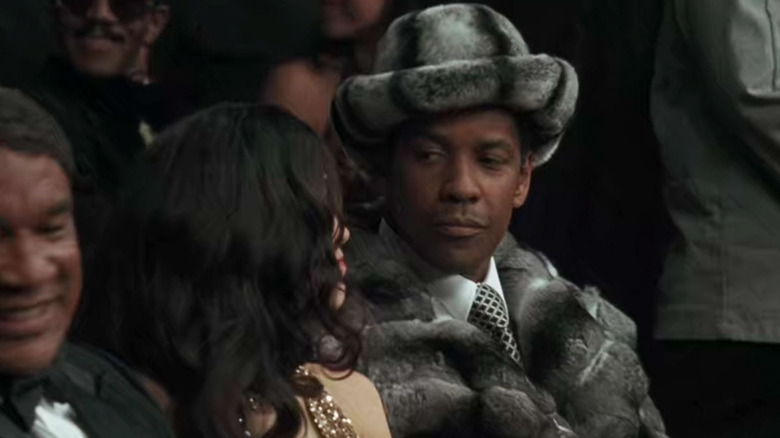 Denzel Washington in full fur