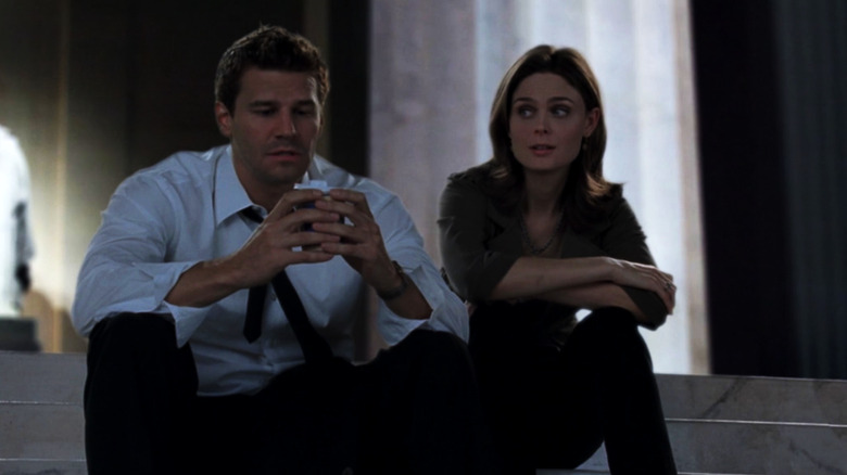 Emily Deschanel and David Boreanaz in Bones