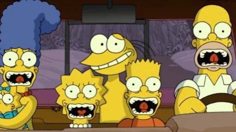 Graggle smiling as Simpson family screams