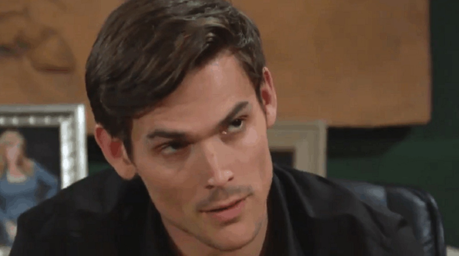 Is mark grossman leaving young and the restless