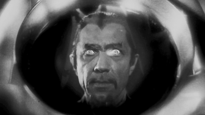 Bela Lugosi hypnotizing in White Zombie