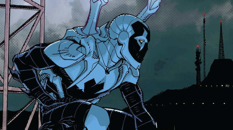 Jaime Reyes/Blue Beetle looking from the skyline