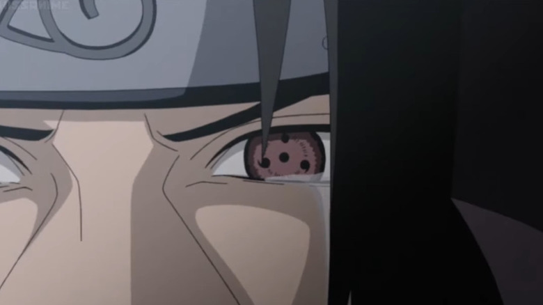 Itachi cries before murdering his parents