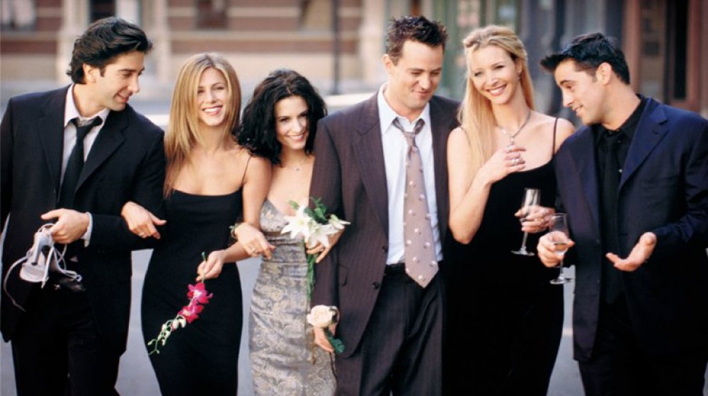 The cast of friends in a classic promo photo