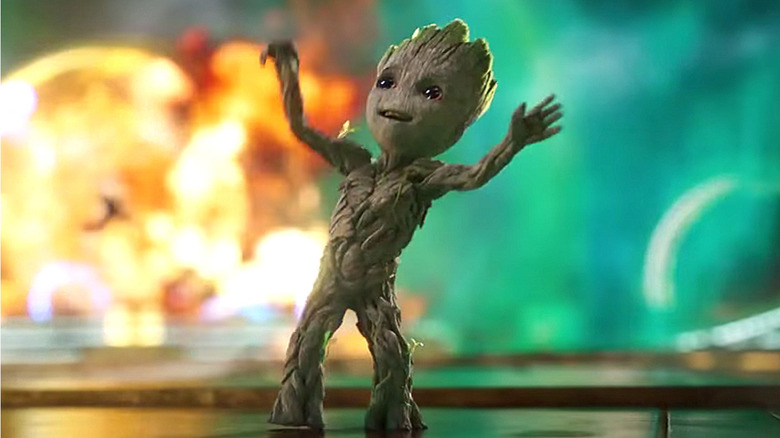 Baby Groot dancing