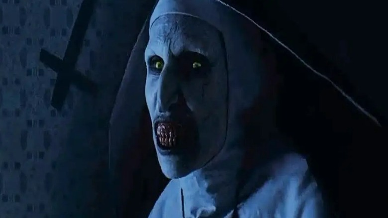 Valak showing her teeth