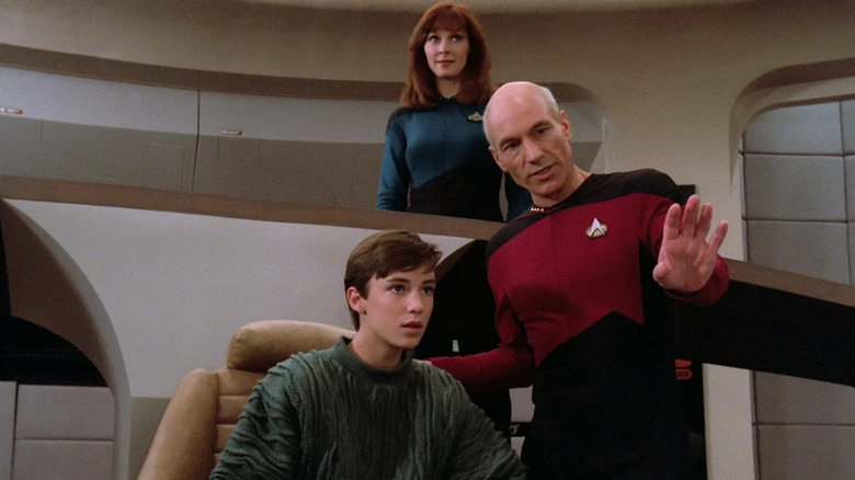 Picard shows Wesley the bridge