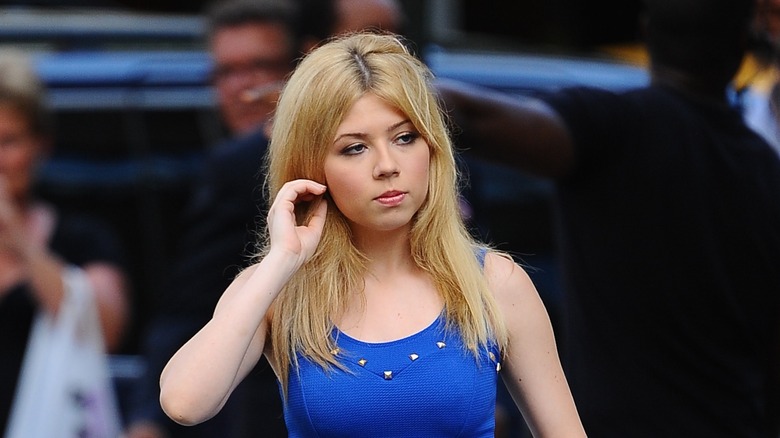 Jennette McCurdy looking serious