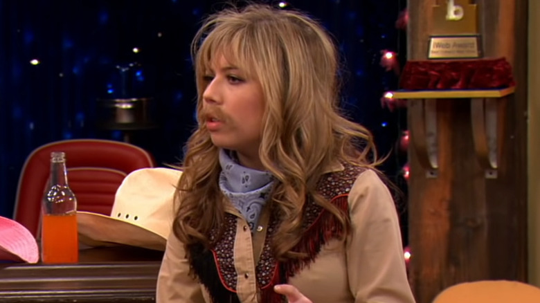 Sam Puckett wearing mustache