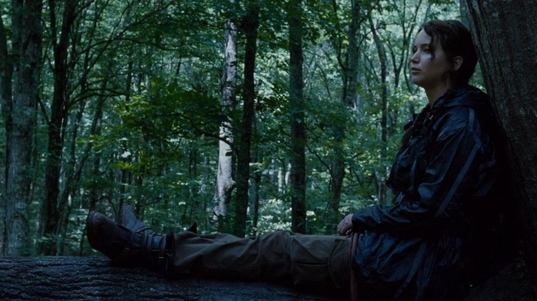 Katniss Everdeen in tree