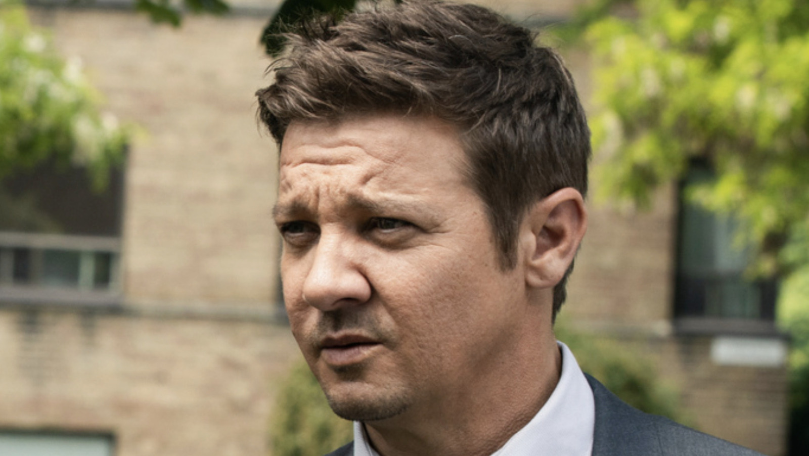 Jeremy Renner Dishes On Switching Gears From Hawkeye To Mayor Of Kingstown