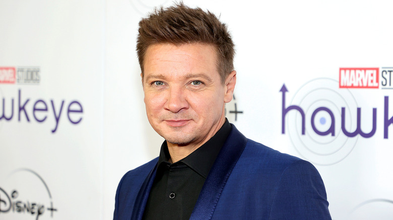 Jeremy Renner at a premiere