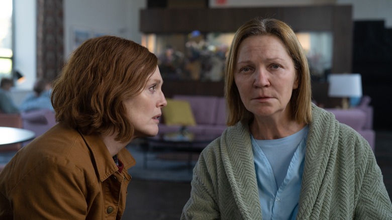 Julianne Moore and Joan Allen in "Lisey's Story"