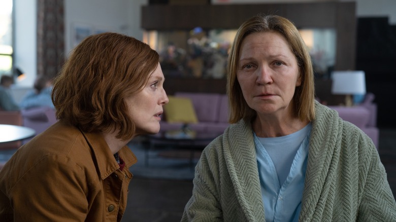 Julianne Moore and Joan Allen in "Lisey's Story"