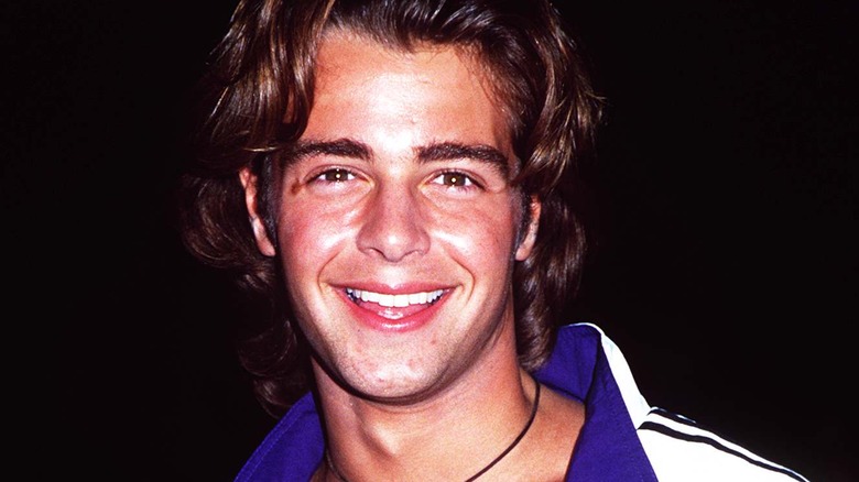 Joey Lawrence smiling