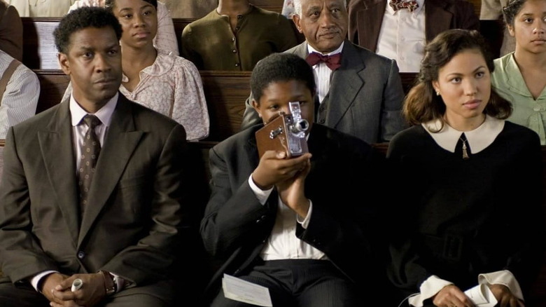 Denzel Washington and Jurnee Smollett