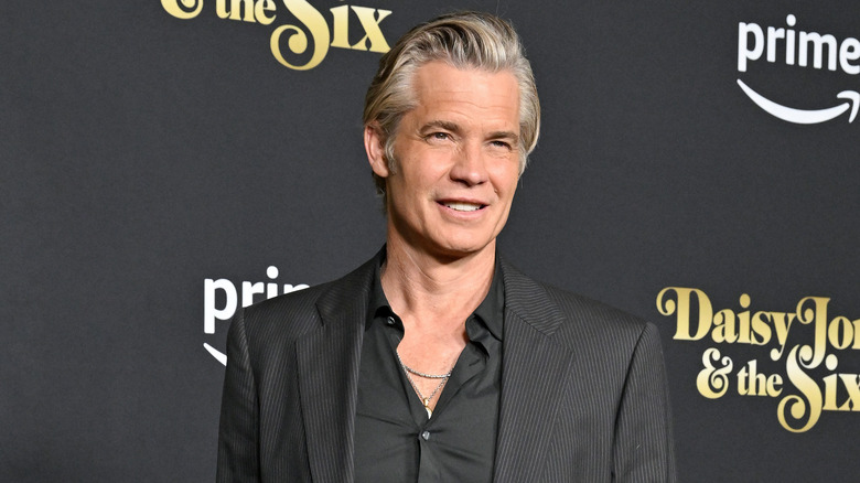 Timothy Olyphant posing with gray hair