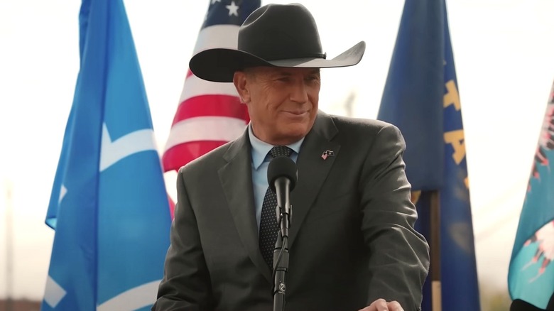 Dutton wearing cowboy hat