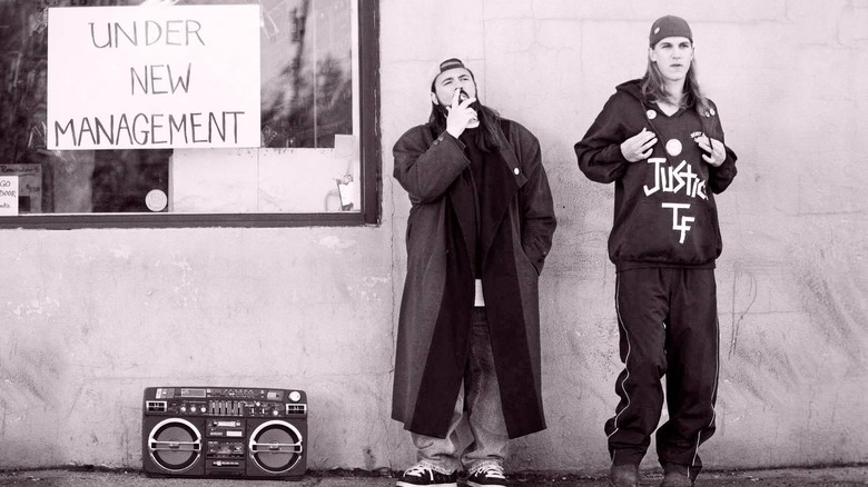 Jay and Silent Bob outside the store