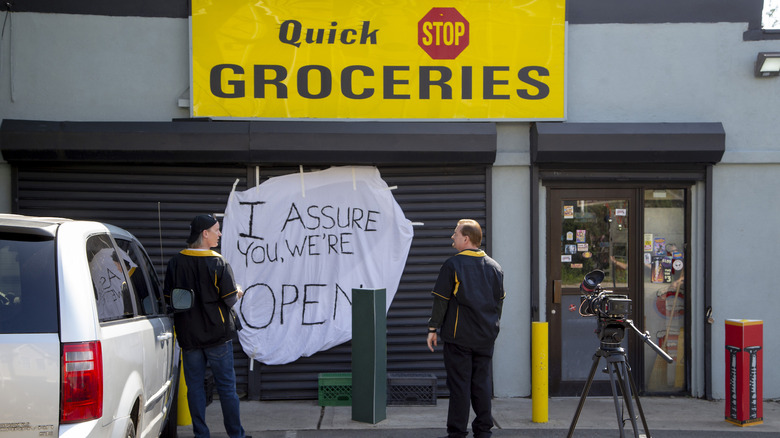 The front of the Quick Stop