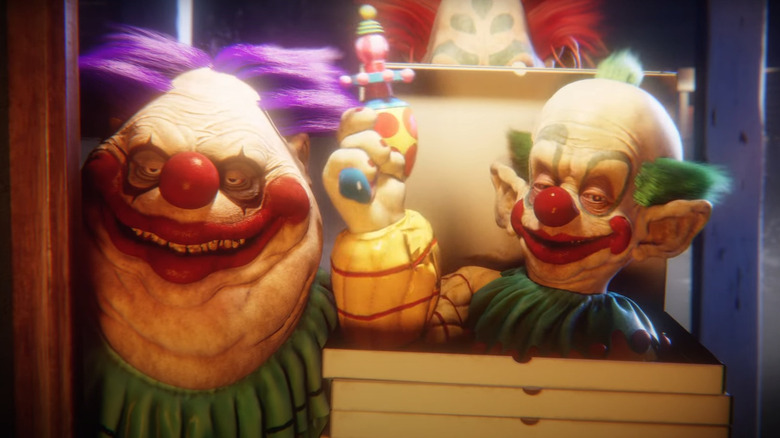 Klowns holding a ray gun